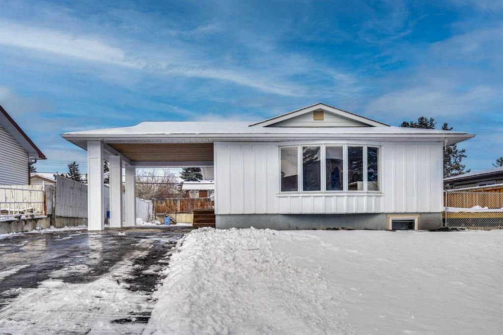 Picture of 908 Stonehaven Road SW, Calgary Real Estate Listing