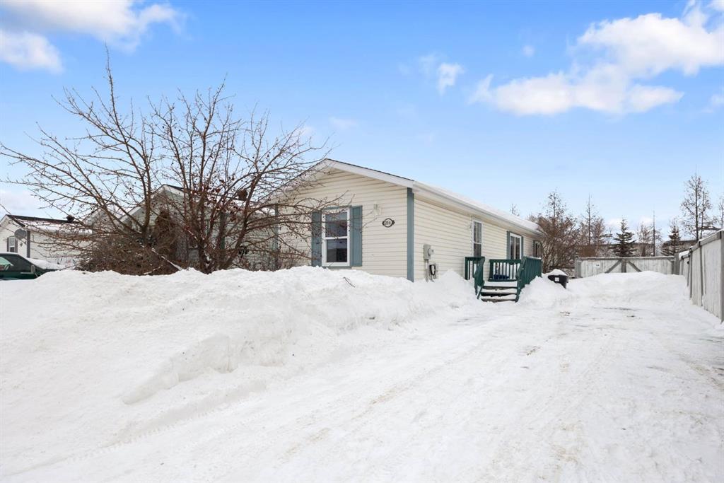 Picture of 256 Harpe Way , Fort McMurray Real Estate Listing