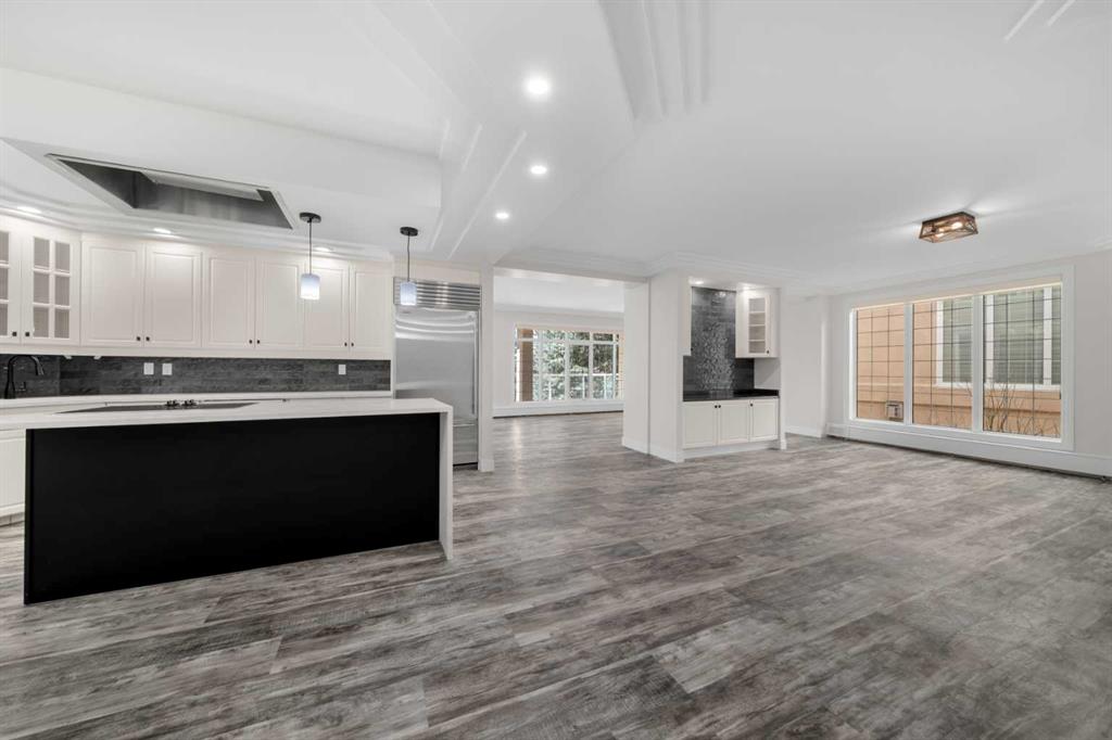 Picture of 602, 505 Canyon Meadows Drive SW, Calgary Real Estate Listing