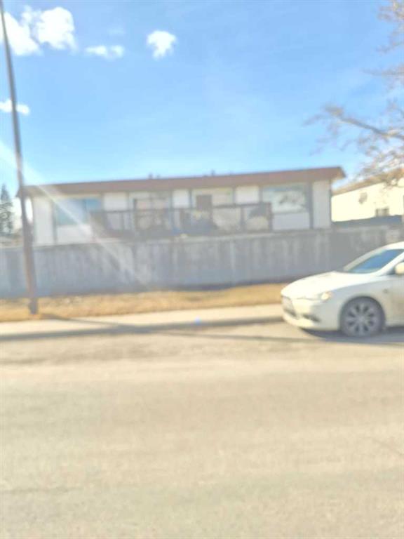 Picture of 2231 48 Street SE, Calgary Real Estate Listing