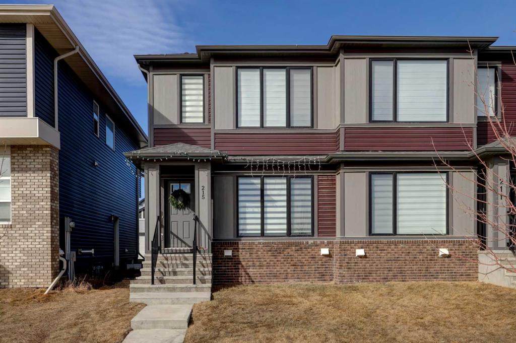 Picture of 215 Chinook Gate Boulevard SW, Airdrie Real Estate Listing