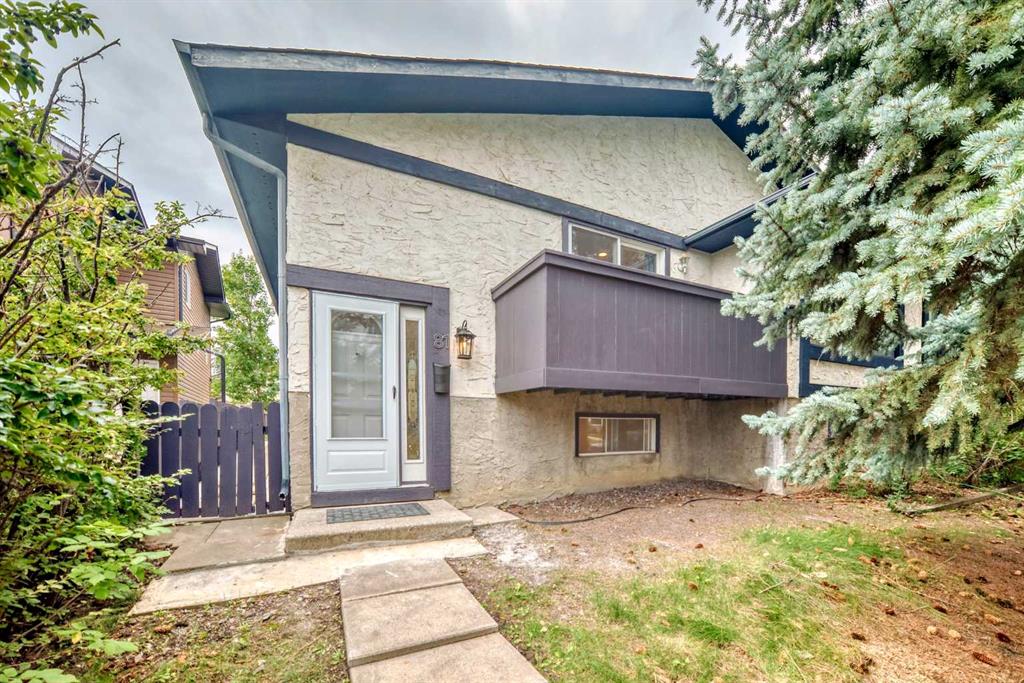 Picture of 81 Bearberry Close NW, Calgary Real Estate Listing