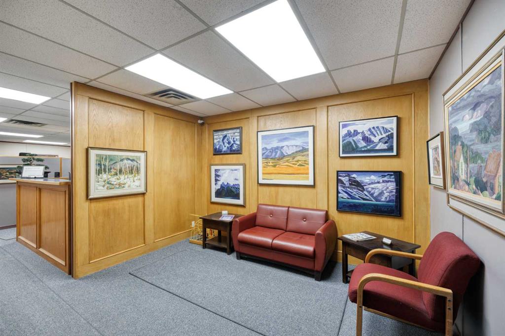 Picture of 104, 2003 14 Street NW, Calgary Real Estate Listing