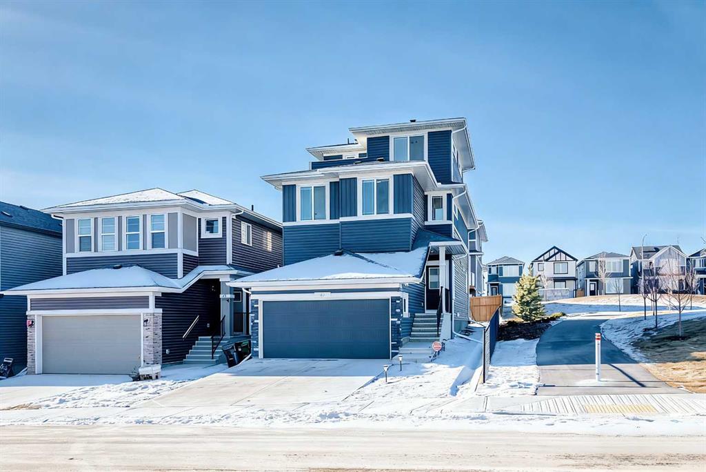 Picture of 47 Amblefield Grove NW, Calgary Real Estate Listing
