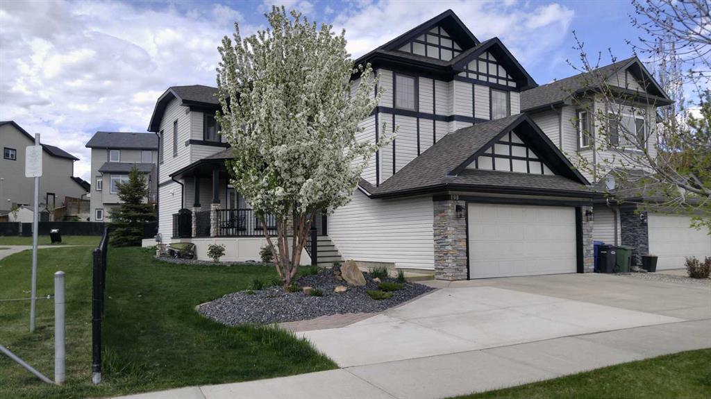 Picture of 198 Westland Street , Okotoks Real Estate Listing