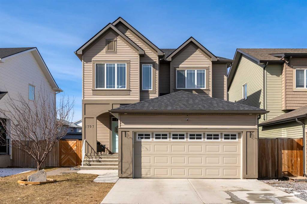 Picture of 1707 Montgomery Gate SE, High River Real Estate Listing