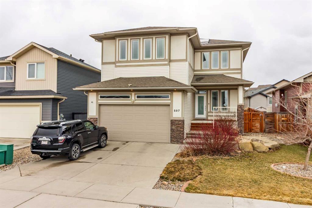 Picture of 597 Aquitania Boulevard W, Lethbridge Real Estate Listing