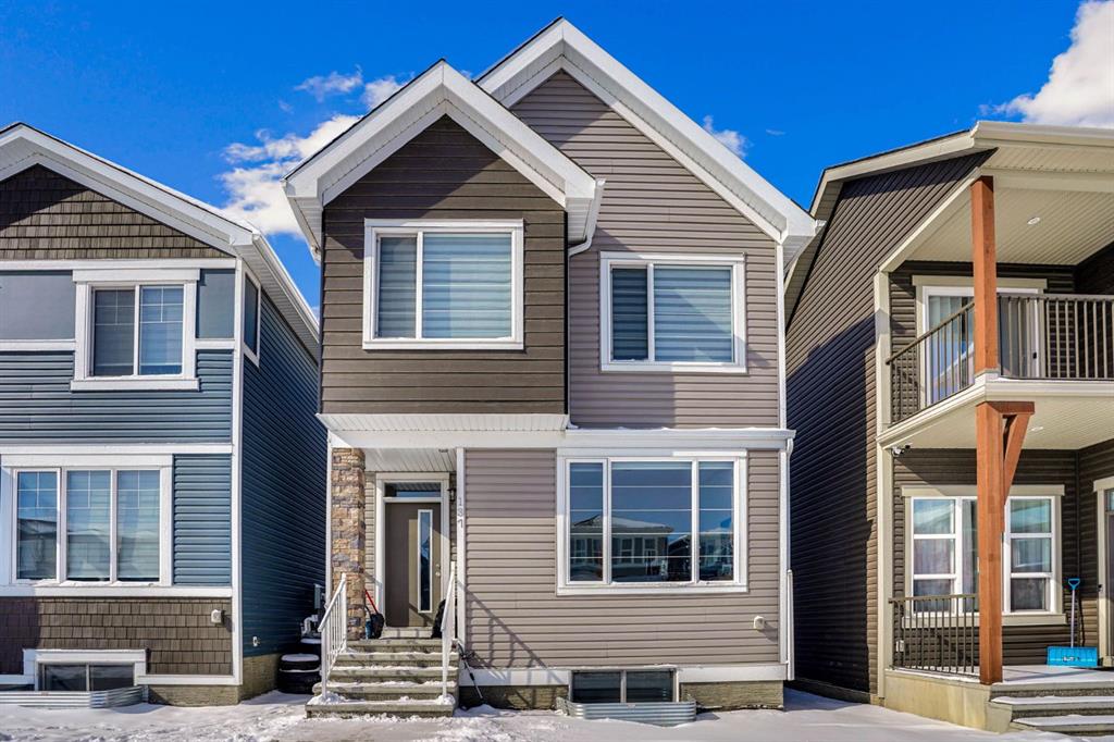 Picture of 137 Seton Villas SE, Calgary Real Estate Listing