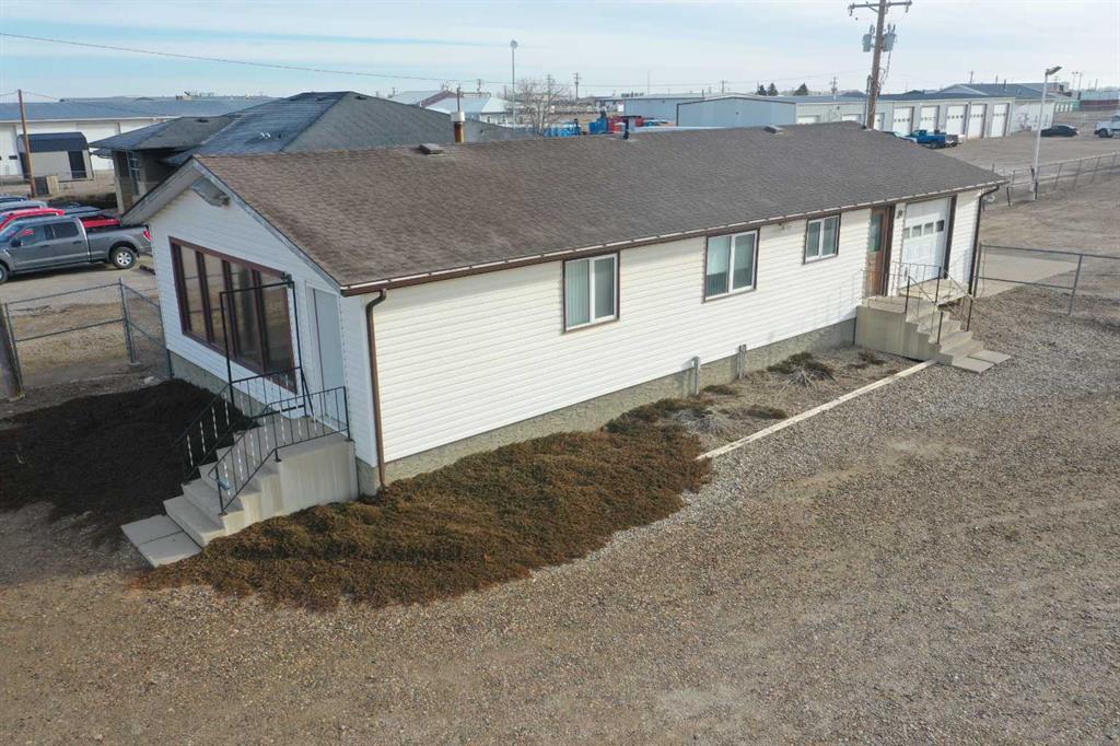 Picture of 5807 60 Street , Taber Real Estate Listing
