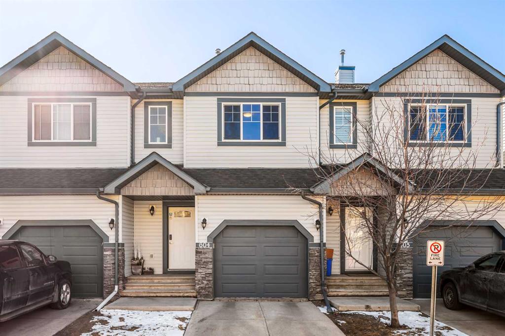 Picture of 604, 620 Luxstone Landing SW, Airdrie Real Estate Listing