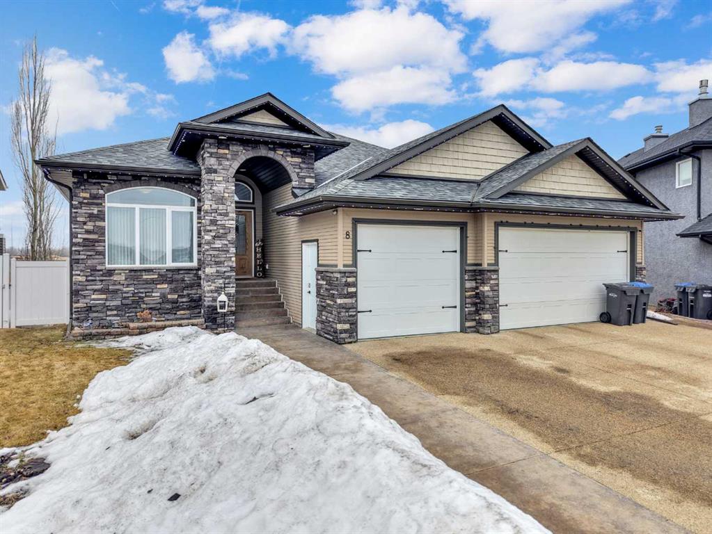 Picture of 8 Laurel Close , Sylvan Lake Real Estate Listing