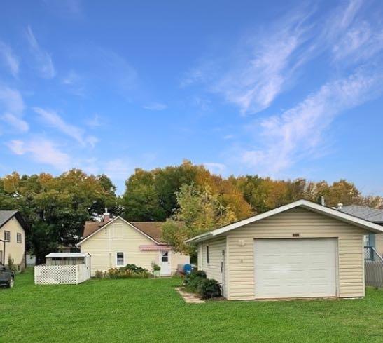 Picture of 5005 55th Avenue , High Prairie Real Estate Listing