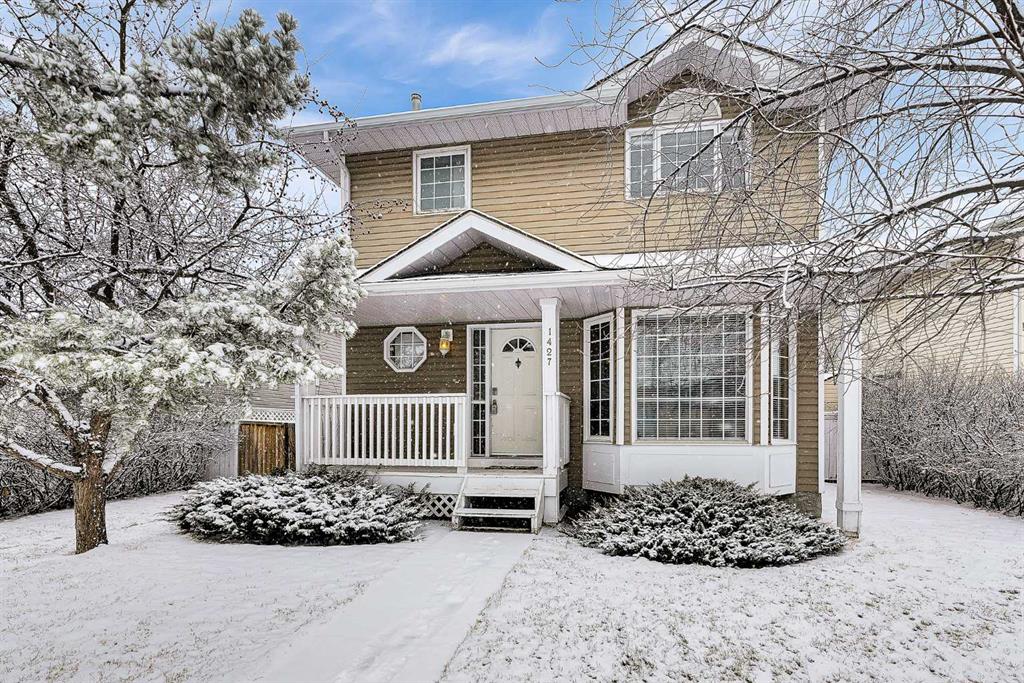 Picture of 1427 Erin Drive SE, Airdrie Real Estate Listing