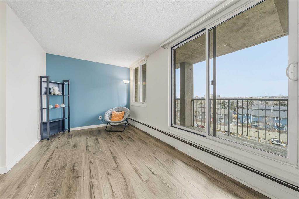 Picture of 609, 4944 Dalton Drive NW, Calgary Real Estate Listing