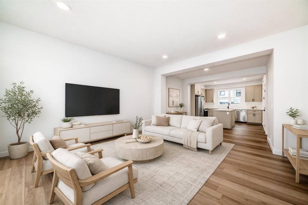 Picture of 86 Heirloom Passage SE, Calgary Real Estate Listing