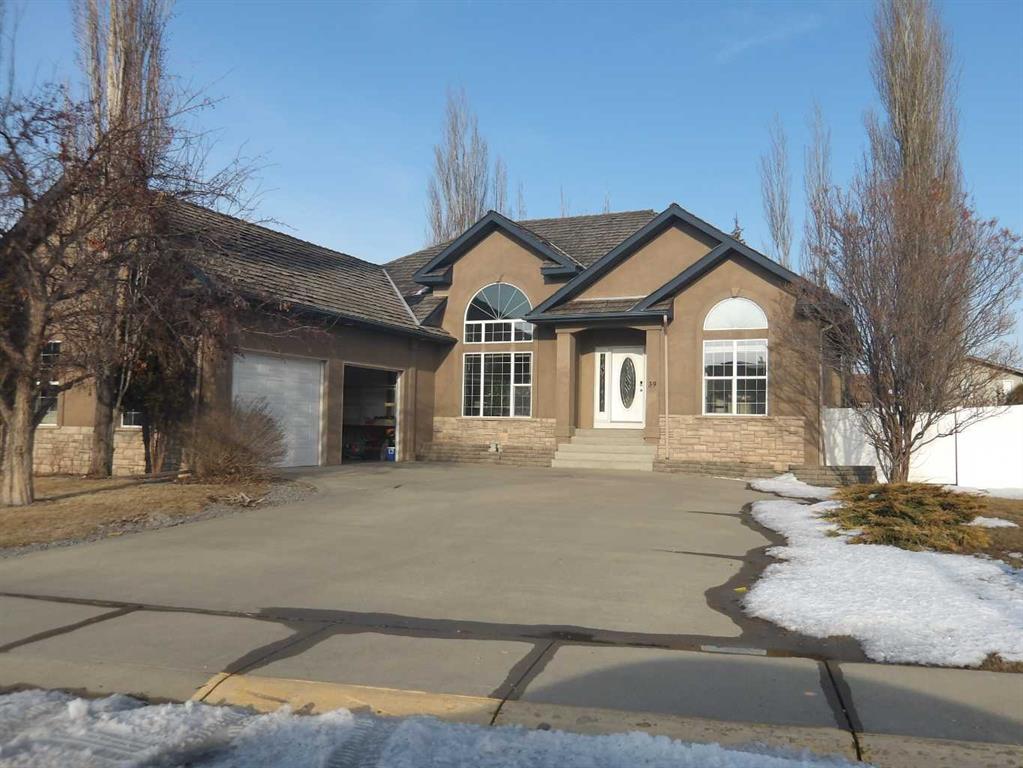 Picture of 39 ASHLEY Close , Red Deer Real Estate Listing