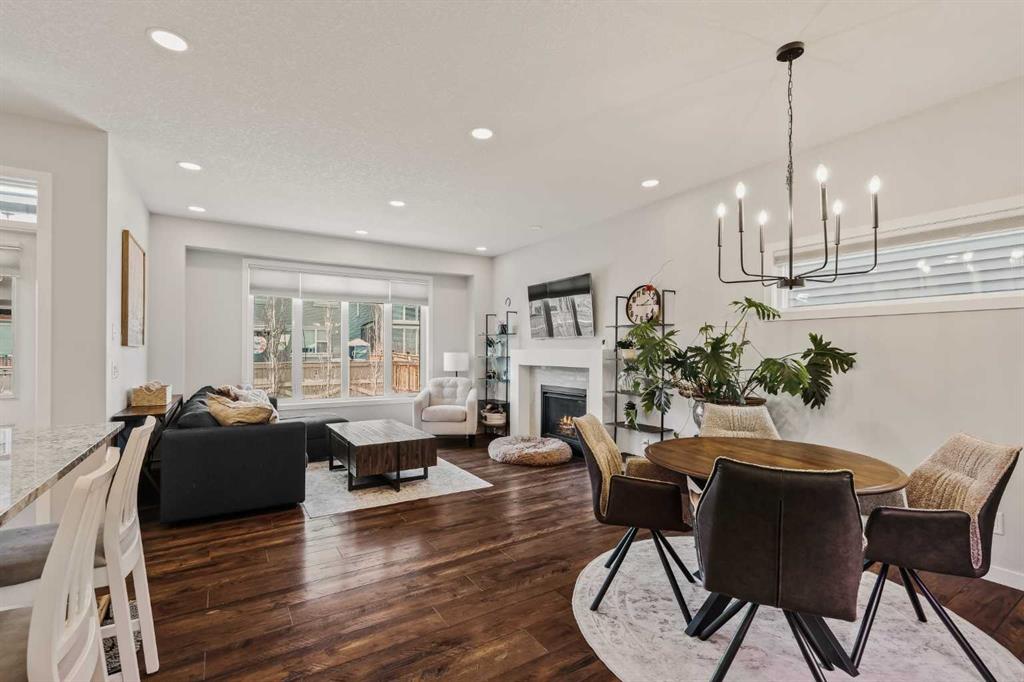 Picture of 65 Sunrise Crescent , Cochrane Real Estate Listing