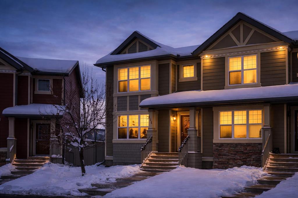 Picture of 124 Panamount Way NW, Calgary Real Estate Listing