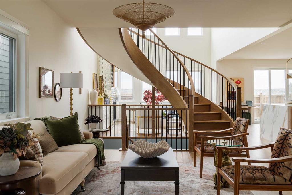 Picture of 356 Greenwich Drive NW, Calgary Real Estate Listing