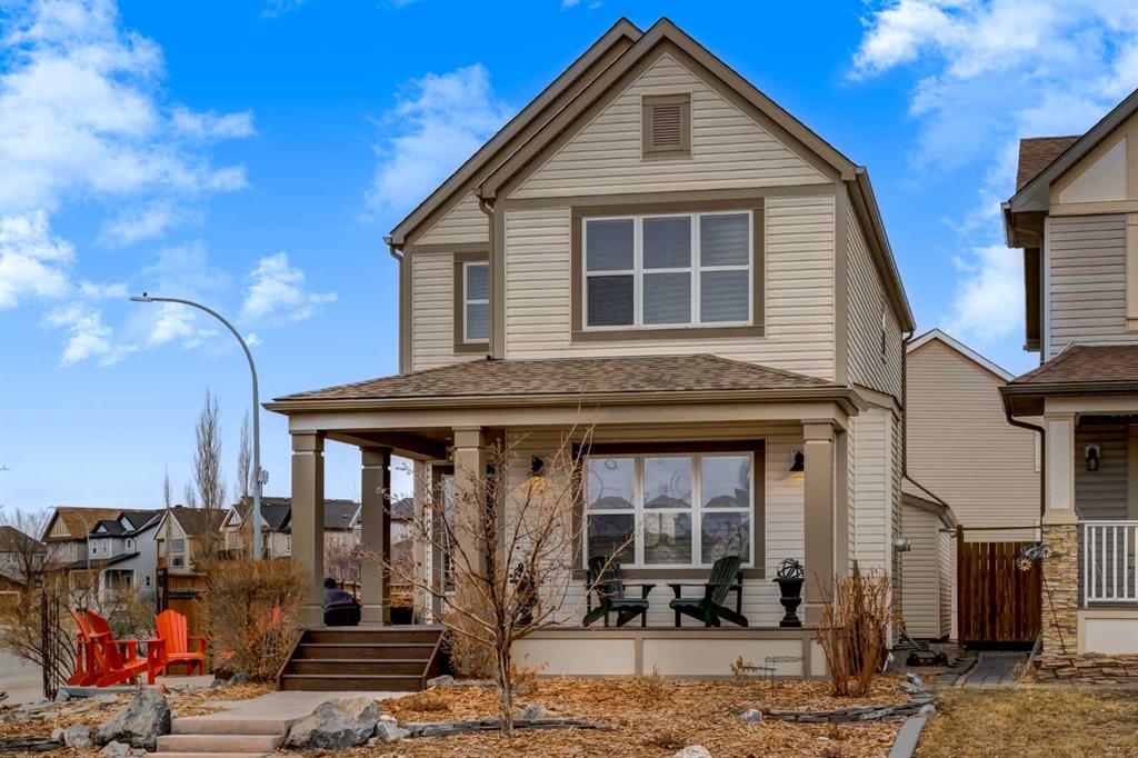 Picture of 4 Copperpond Grove SE, Calgary Real Estate Listing