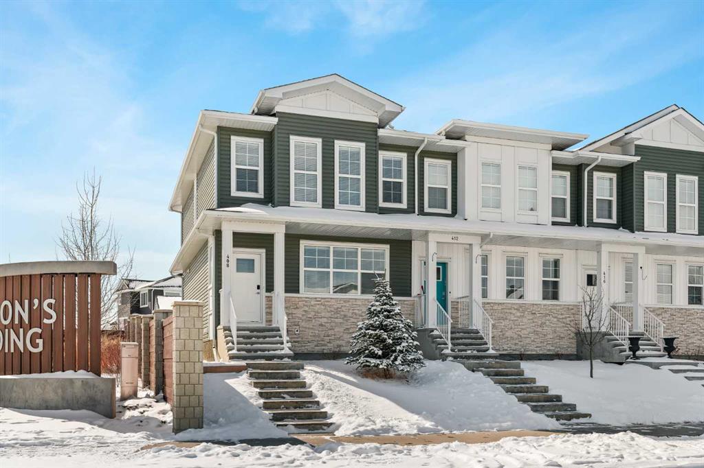 Picture of 408 West Lakeview Drive , Chestermere Real Estate Listing