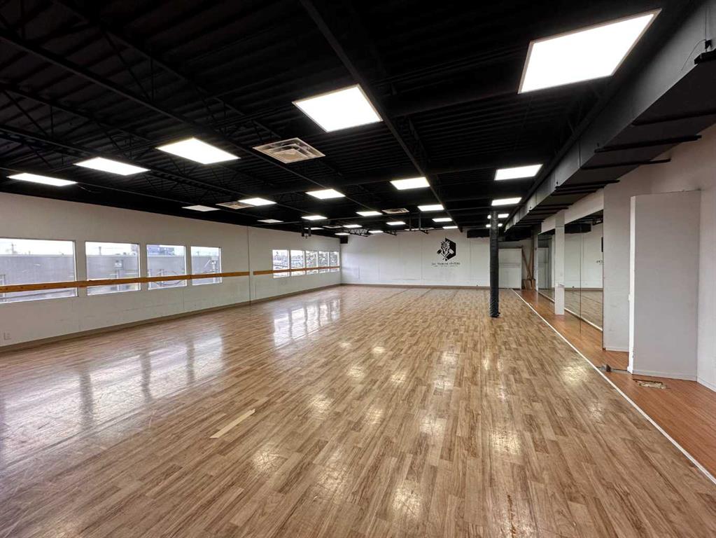 Picture of 201, 6036 3 Street SW, Calgary Real Estate Listing