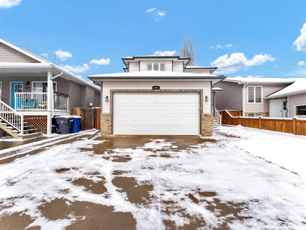 Picture of 245 Somerset Way SE, Medicine Hat Real Estate Listing