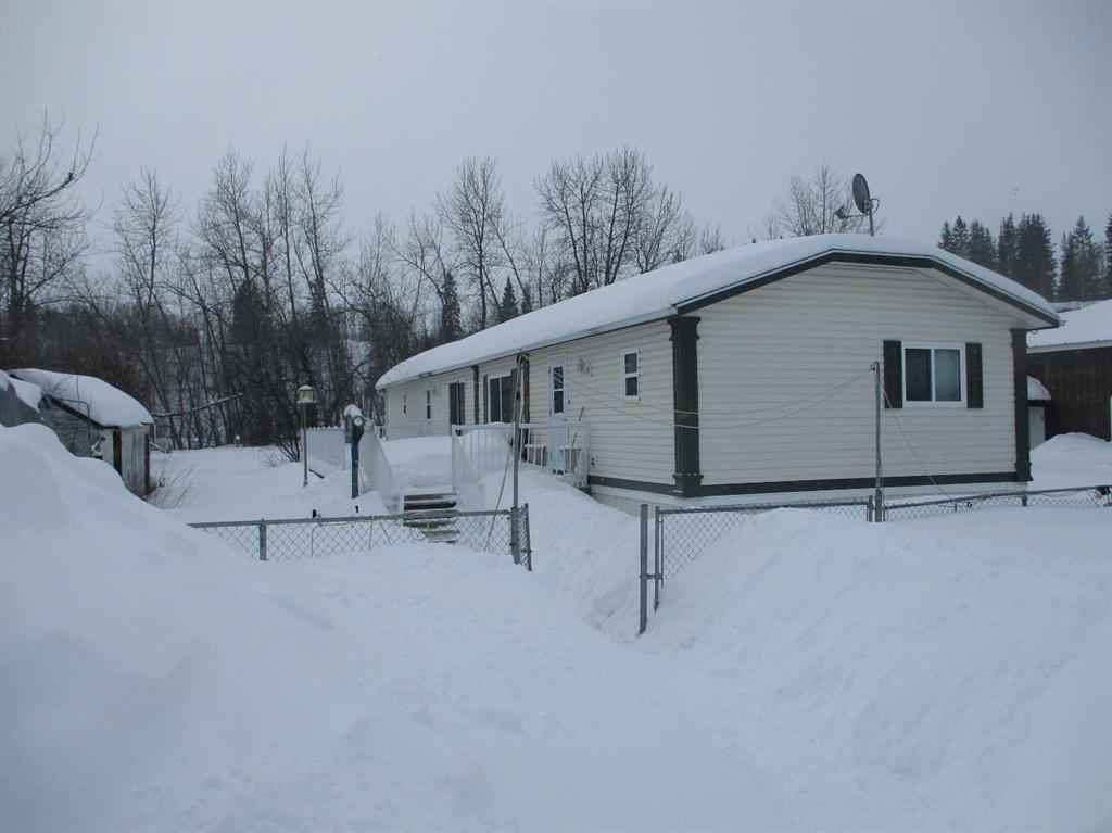 Picture of 303 4th Avenue SW, Manning Real Estate Listing