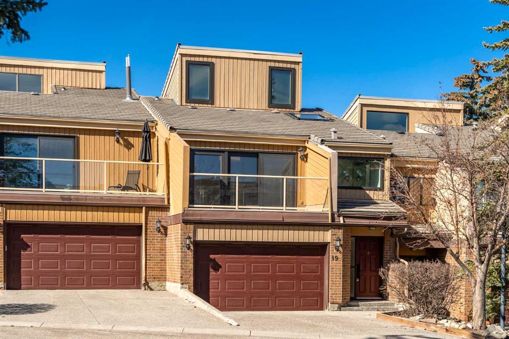 Picture of 19, 1220 Prominence Way SW, Calgary Real Estate Listing
