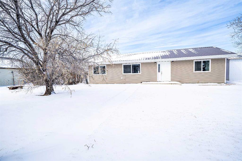 Picture of 180 Centre Avenue , Rural Forty Mile No. 8, County of Real Estate Listing