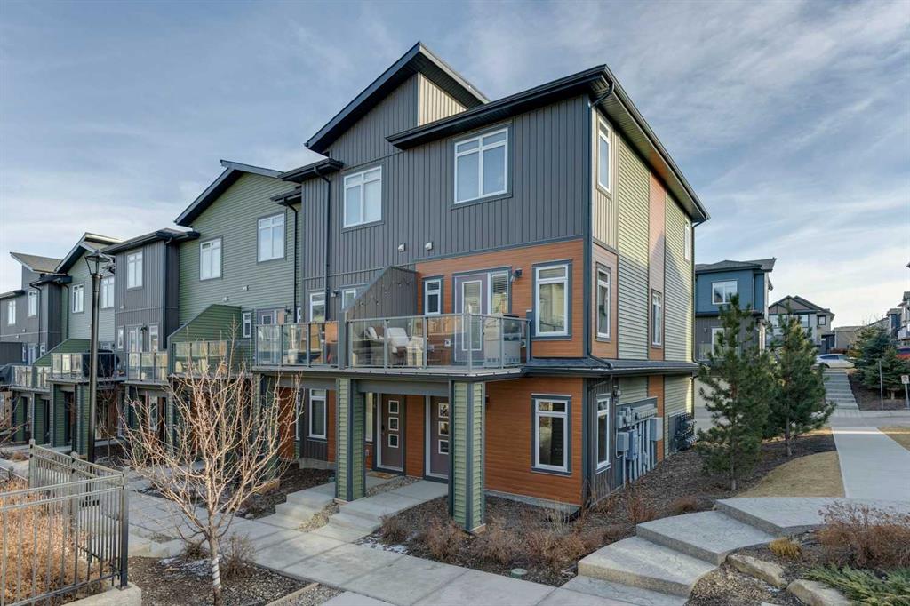 Picture of 78 Sage Bluff Circle NW, Calgary Real Estate Listing