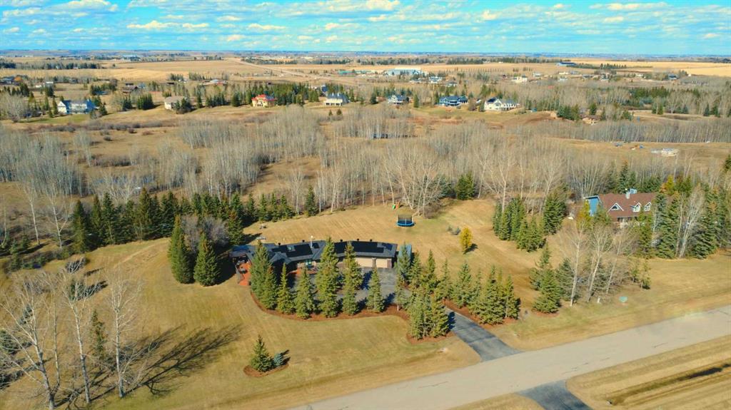 Picture of 50 Westview Estates , Rural Rocky View County Real Estate Listing