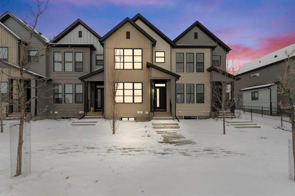 Picture of 733 South Point Gate SW, Airdrie Real Estate Listing