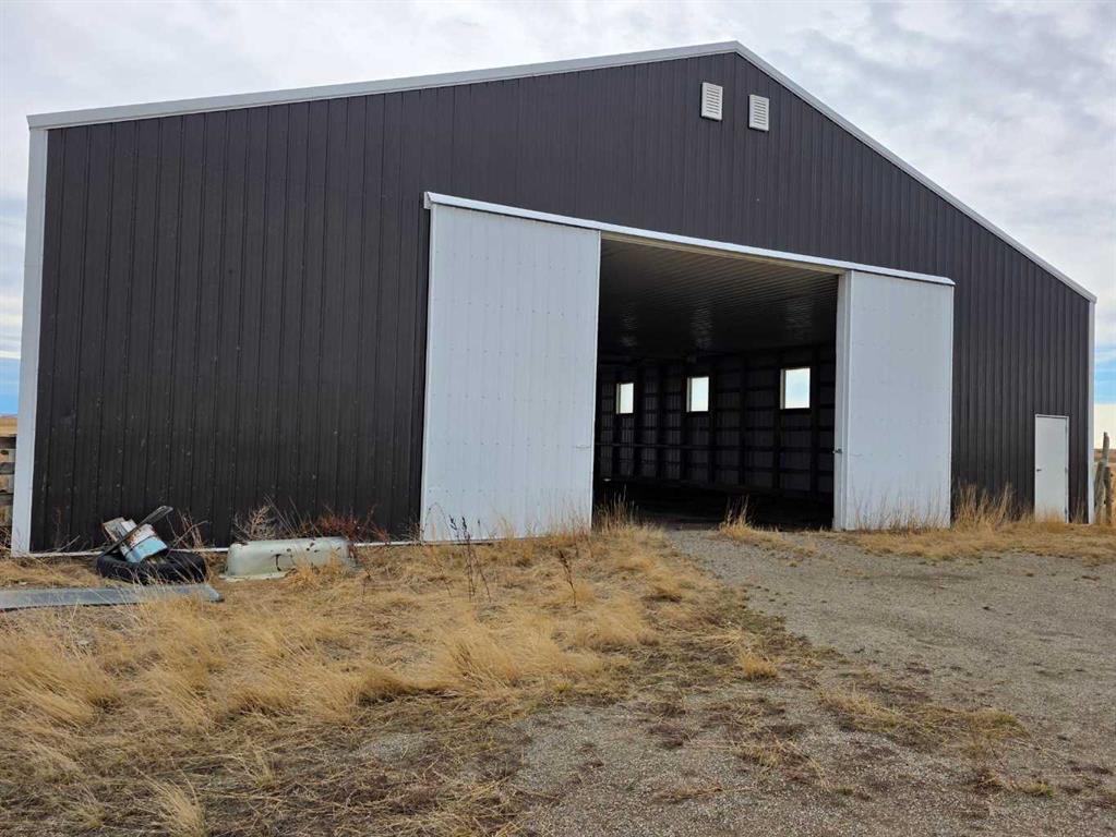 Picture of 846 Highway , Rural Warner No. 5, County of Real Estate Listing