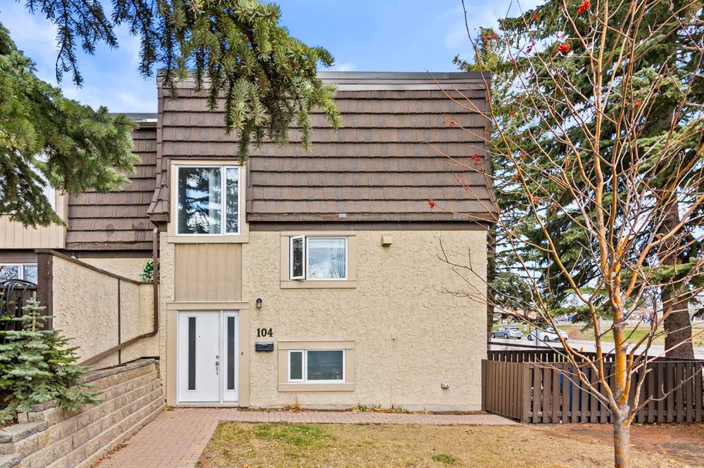 Picture of 104, 3130 66 Avenue SW, Calgary Real Estate Listing