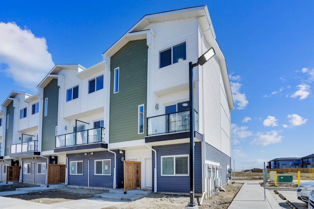 Picture of 304 Red Sky Villas NE, Calgary Real Estate Listing
