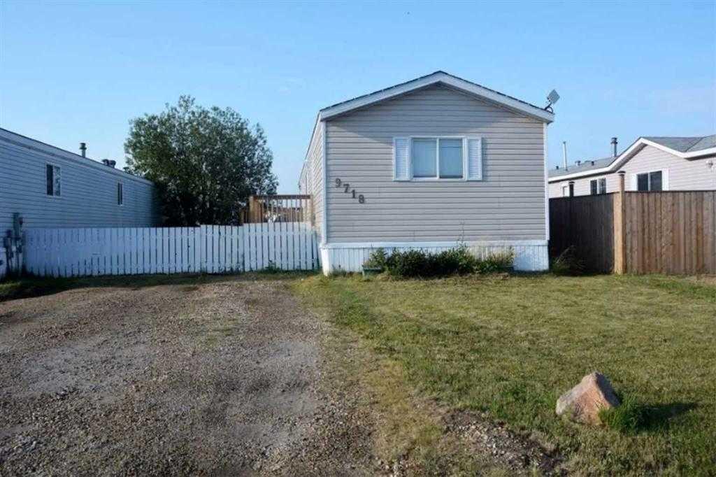 Picture of 9718 108 Avenue , Clairmont Real Estate Listing