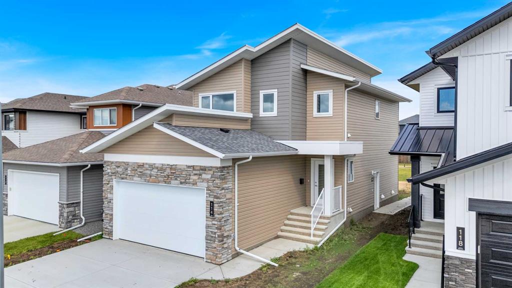 Picture of 114 Palmer Circle , Blackfalds Real Estate Listing