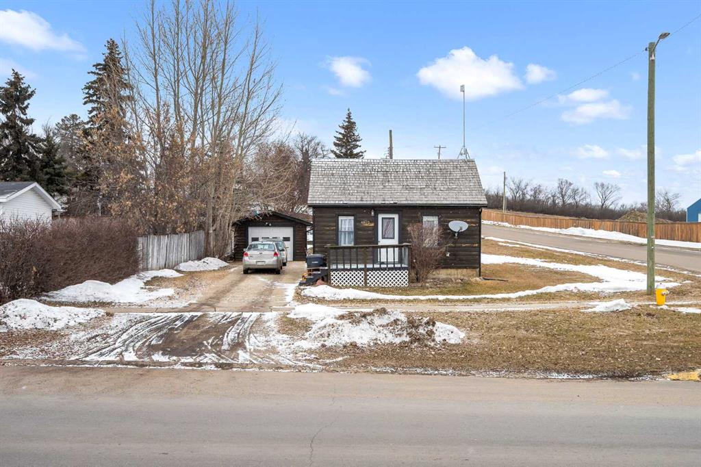 Picture of 4802 49 Avenue , Kitscoty Real Estate Listing