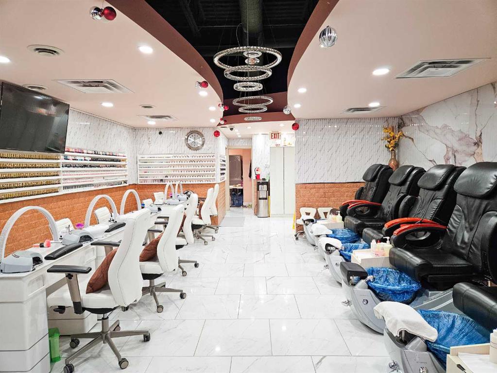 Picture of Calgary Real Estate Listing