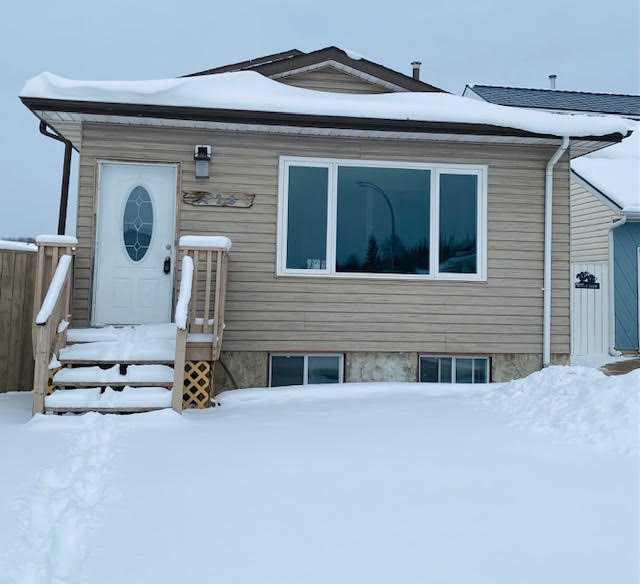 Picture of 428 Boutin Avenue , Hinton Real Estate Listing