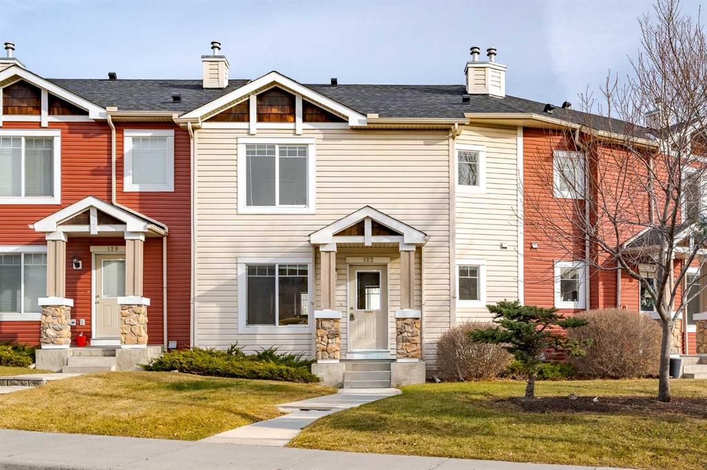 Picture of 122 Panamount Drive NW, Calgary Real Estate Listing