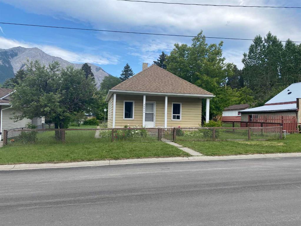 Picture of 20630 25 Avenue , Bellevue Real Estate Listing