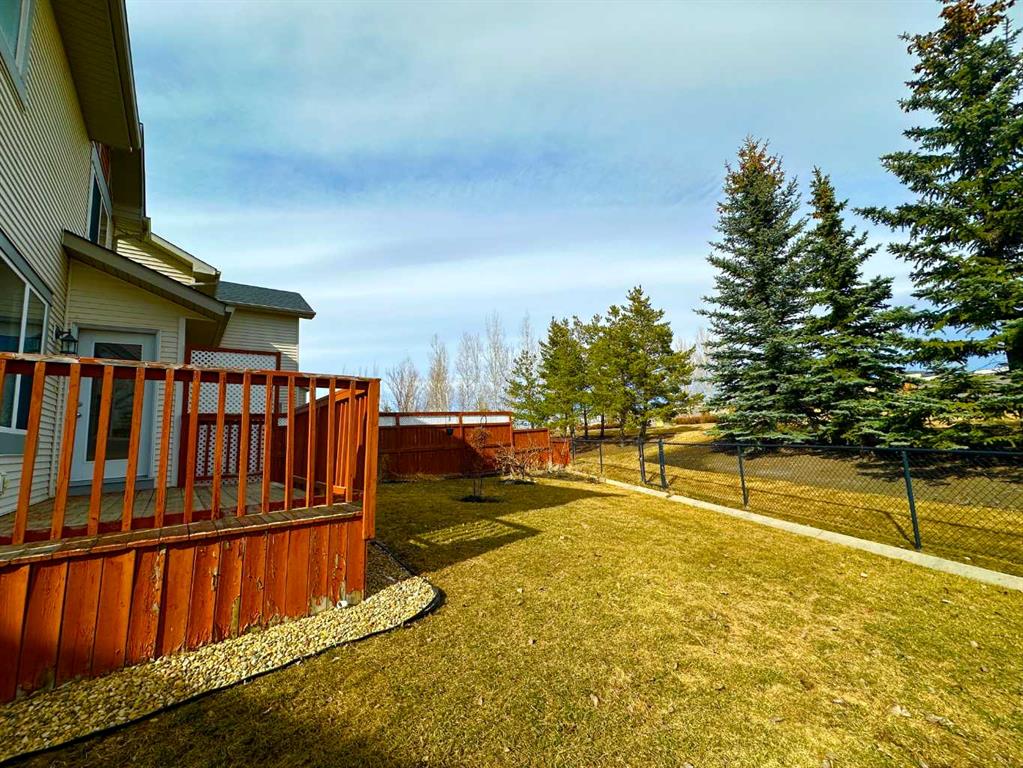 Picture of 273 Silverado Plains Close SW, Calgary Real Estate Listing