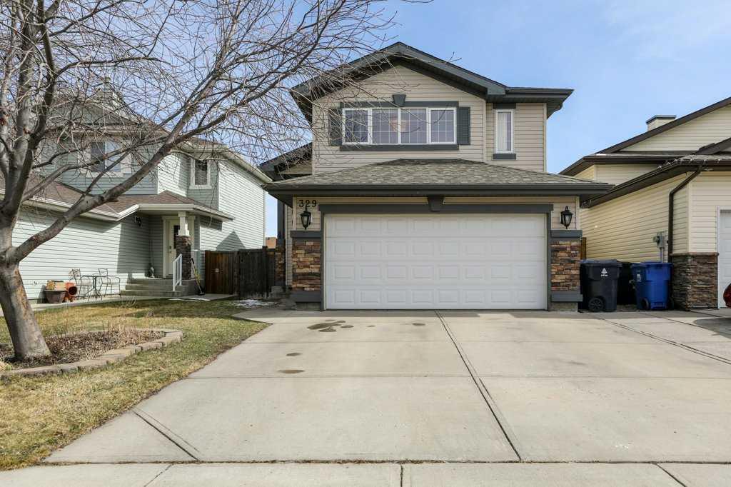 Picture of 329 Grizzly Crescent N, Lethbridge Real Estate Listing