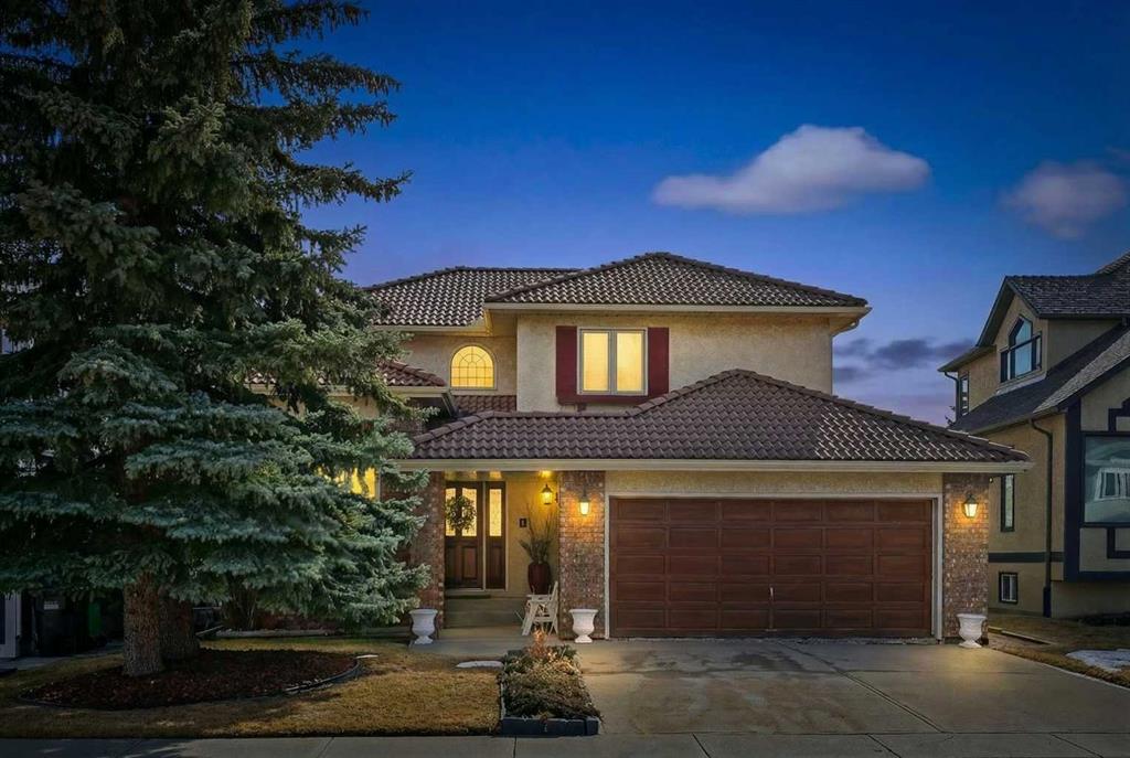 Picture of 115 Strathaven Circle SW, Calgary Real Estate Listing