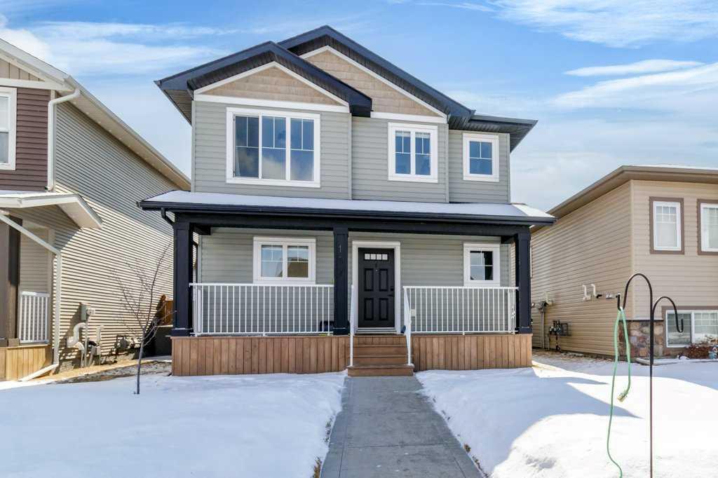 Picture of 157 Hampton Crescent , Sylvan Lake Real Estate Listing