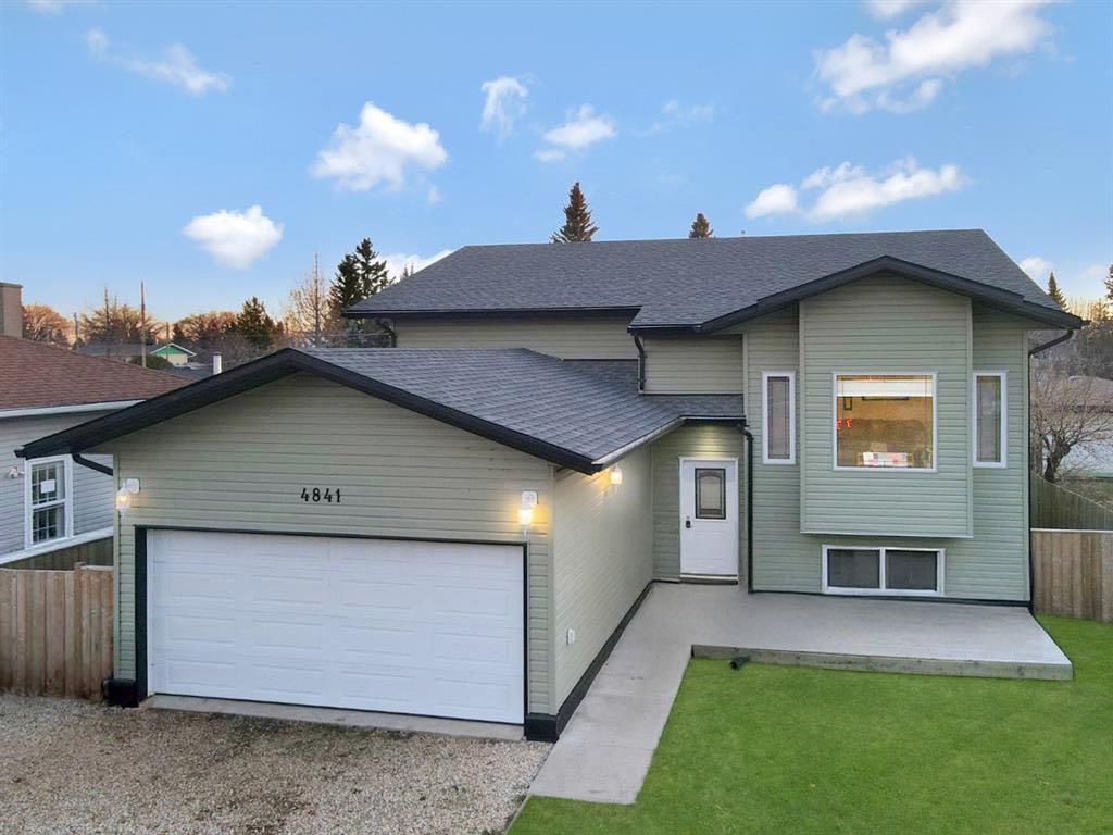 Picture of 4841 56th Avenue  , High Prairie Real Estate Listing