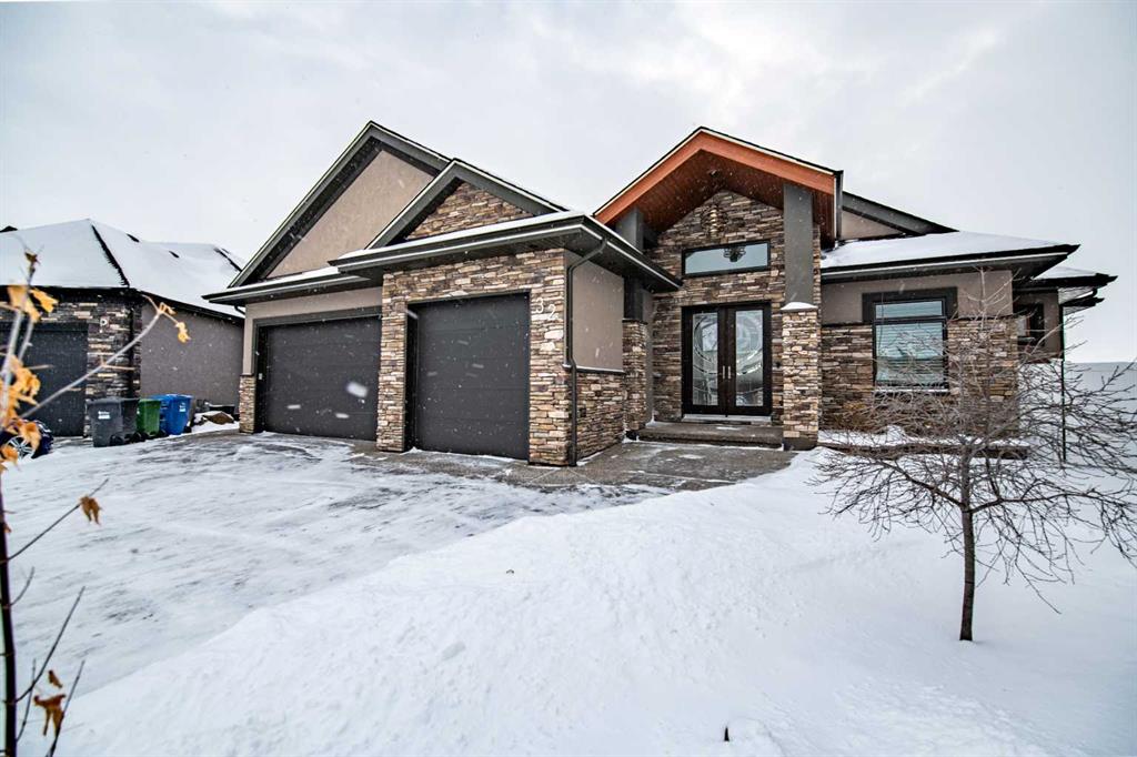 Picture of 32 Sawyer Close , Red Deer Real Estate Listing