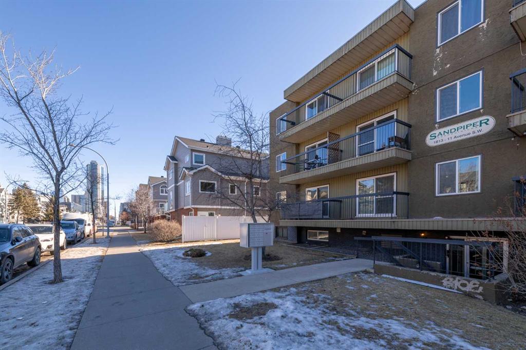 Picture of 302, 1613 11 Avenue SW, Calgary Real Estate Listing